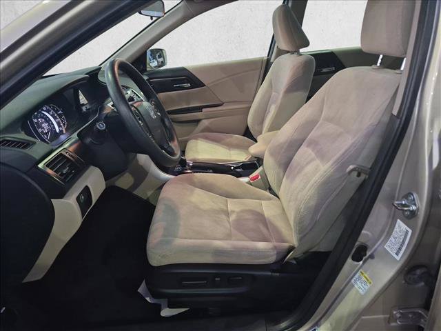 Used 2015 Honda Accord EX image 16