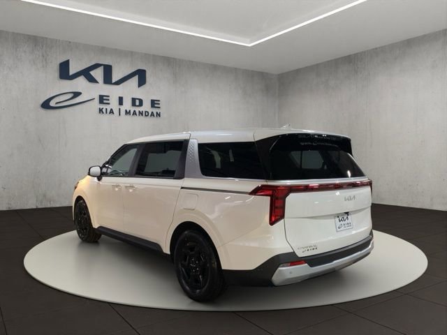 New 2026 Kia Carnival image 3