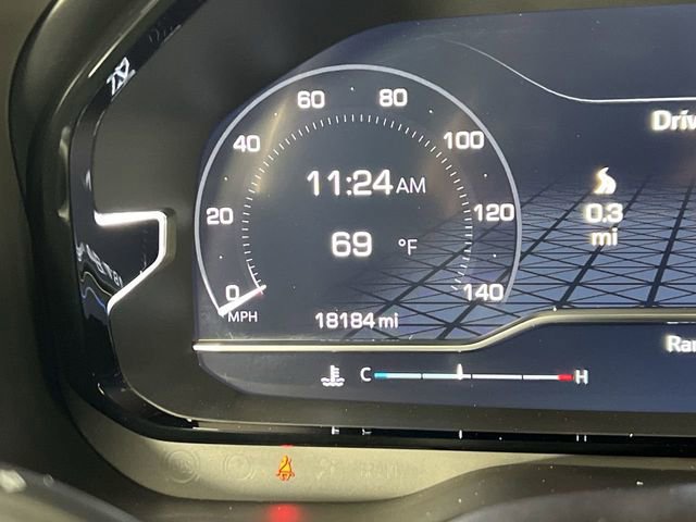 Used 2023 GMC Yukon XL Denali Ultimate image 12