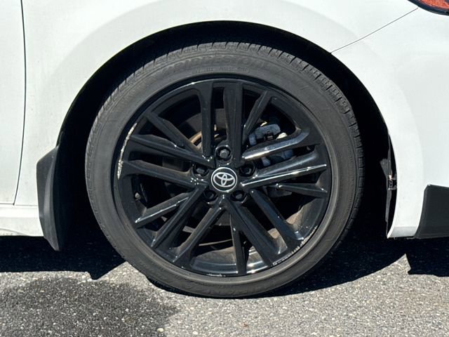 Used 2025 Toyota Camry SE w/ Convenience Package FWD image 11