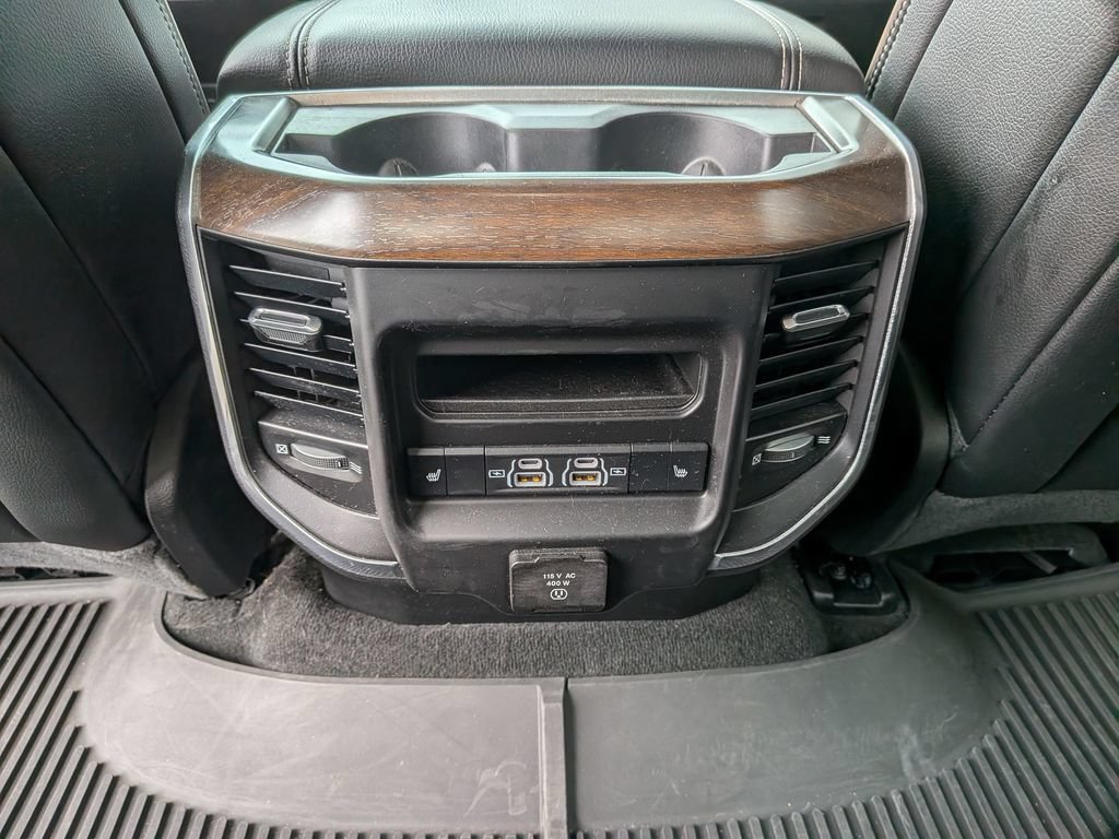 Used 2022 RAM 1500 Laramie AWD/4WD image 31