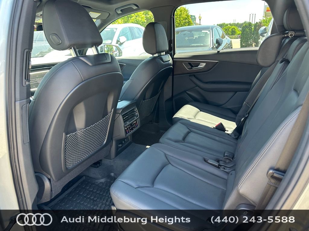 Certified 2023 Audi Q7 2.0T Premium Plus w/ Premium Plus Package AWD/4WD image 40