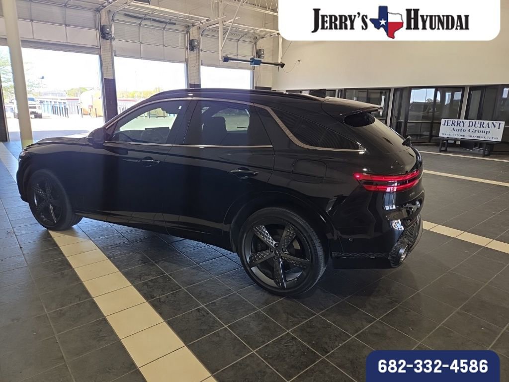 Used 2023 Genesis GV70 2.5T w/ Sport Prestige Package image 6