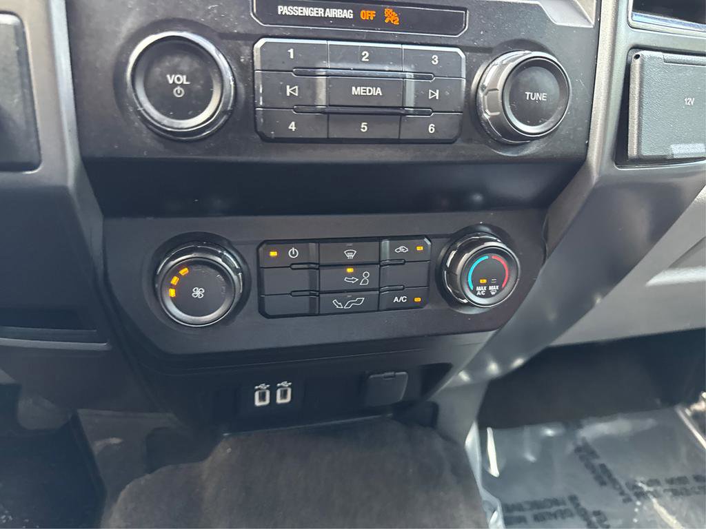Used 2020 Ford F150 XLT image 28