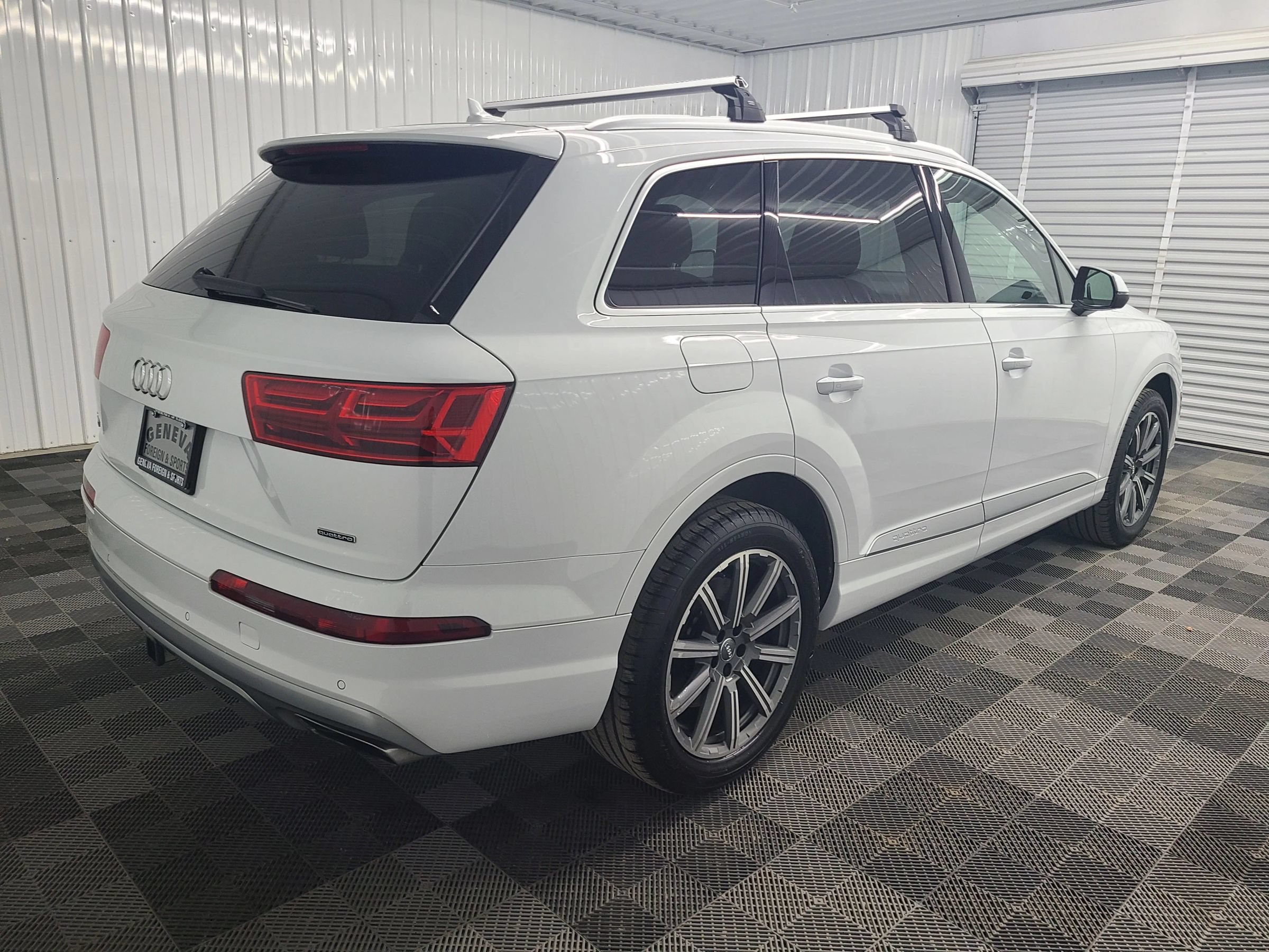 Used 2018 Audi Q7 2.0T Premium Plus AWD/4WD image 10