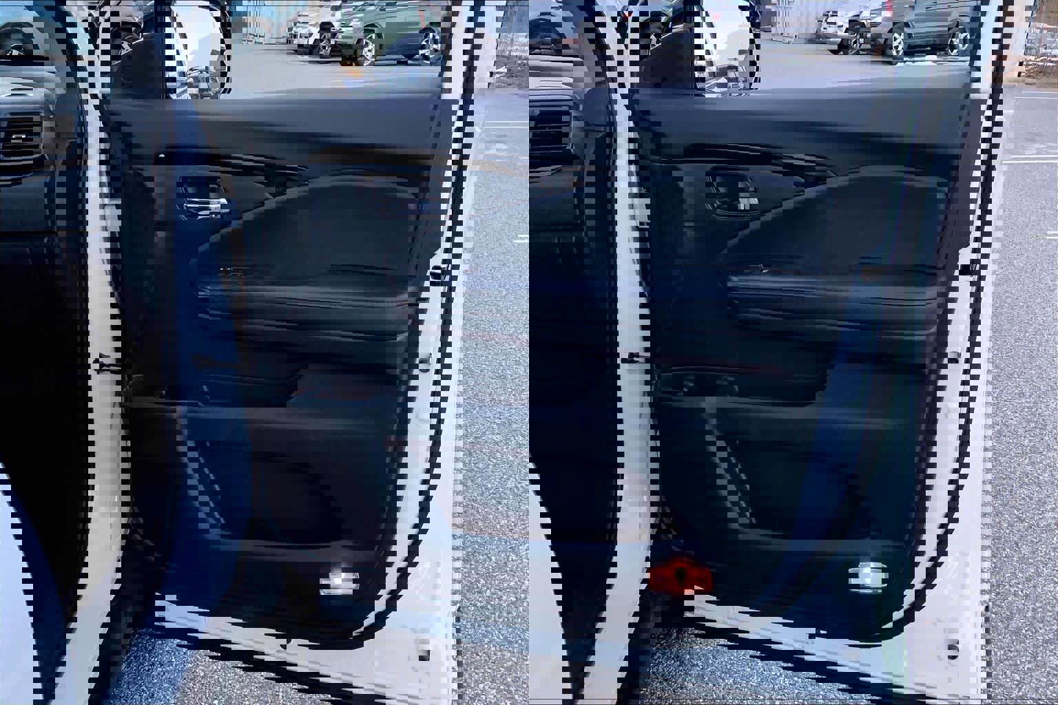 Used 2020 Honda Pilot Touring image 23