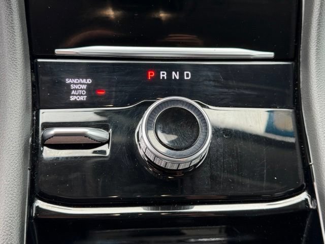 Used 2023 Jeep Grand Cherokee L Limited w/ Luxury Tech Group II AWD/4WD image 30