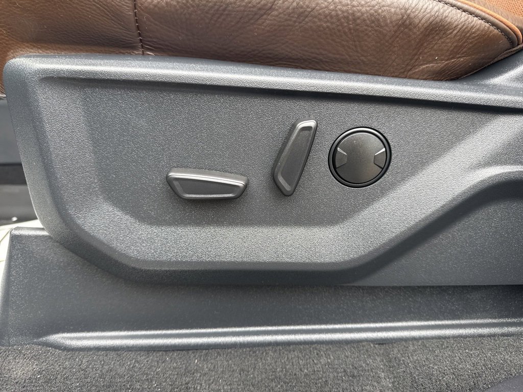 New 2025 Ford Expedition King Ranch image 12