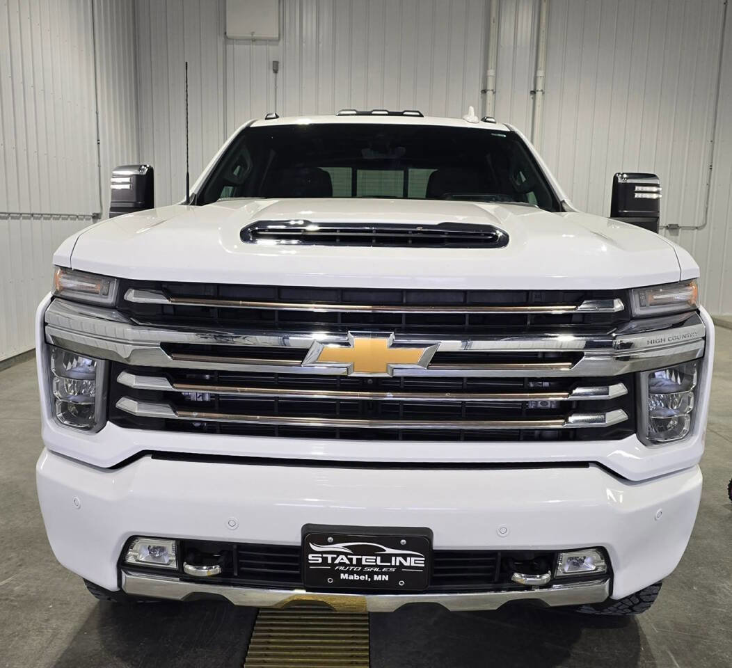 Used 2021 Chevrolet Silverado 2500 High Country w/ Z71 Off-Road Package AWD/4WD image 3