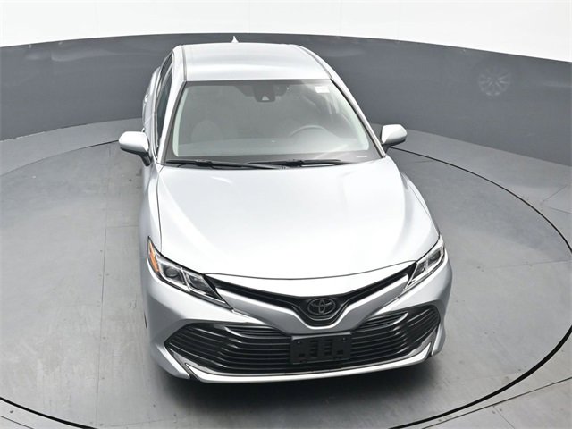 Used 2020 Toyota Camry LE image 39