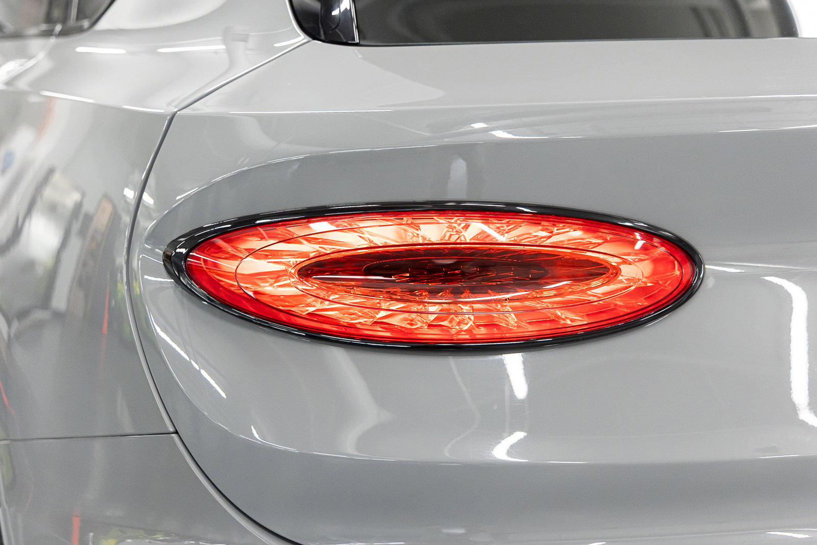 Used 2022 Bentley Bentayga image 19