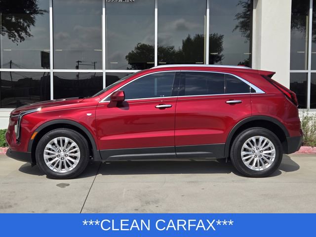Used 2024 Cadillac XT4 Luxury w/ Cold Weather Package FWD image 4