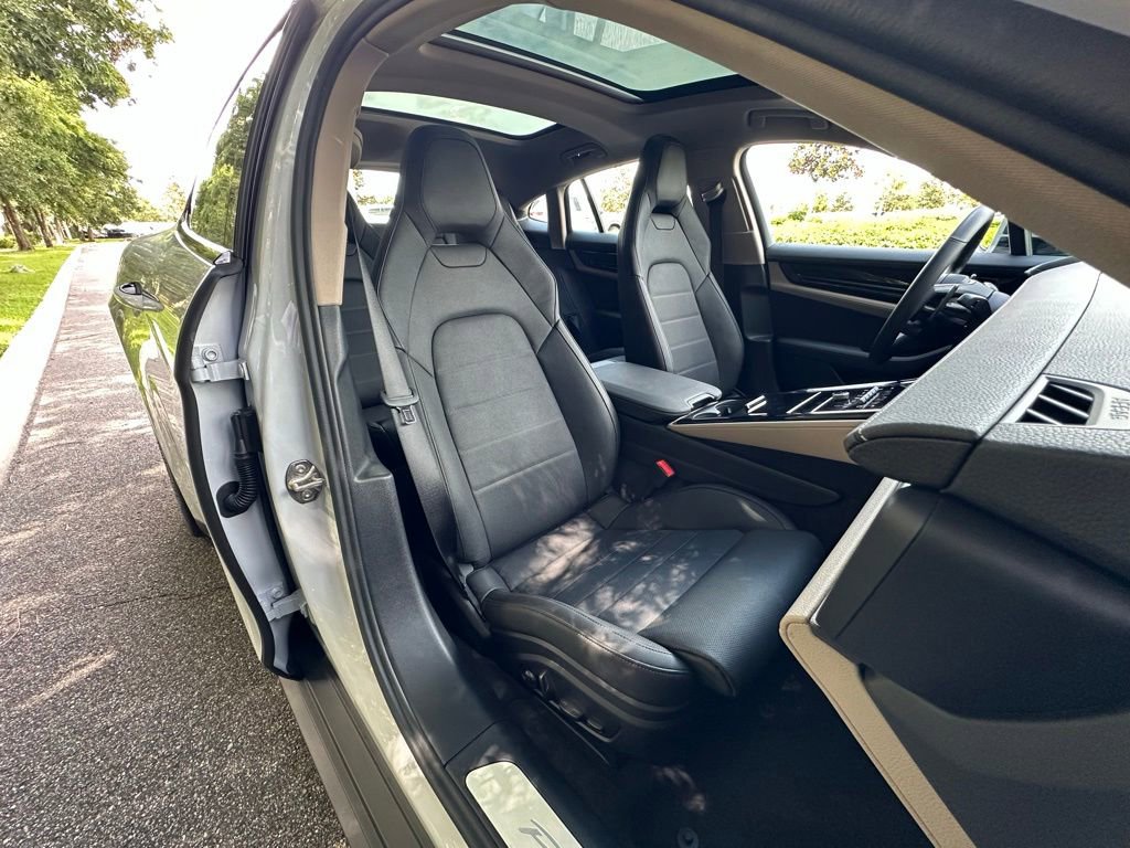 New 2026 Porsche Panamera RWD image 19