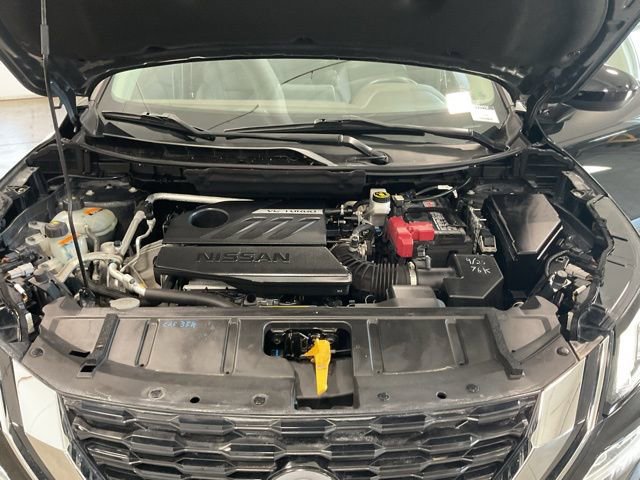 Used 2023 Nissan Rogue SV w/ SV Premium B Package image 19