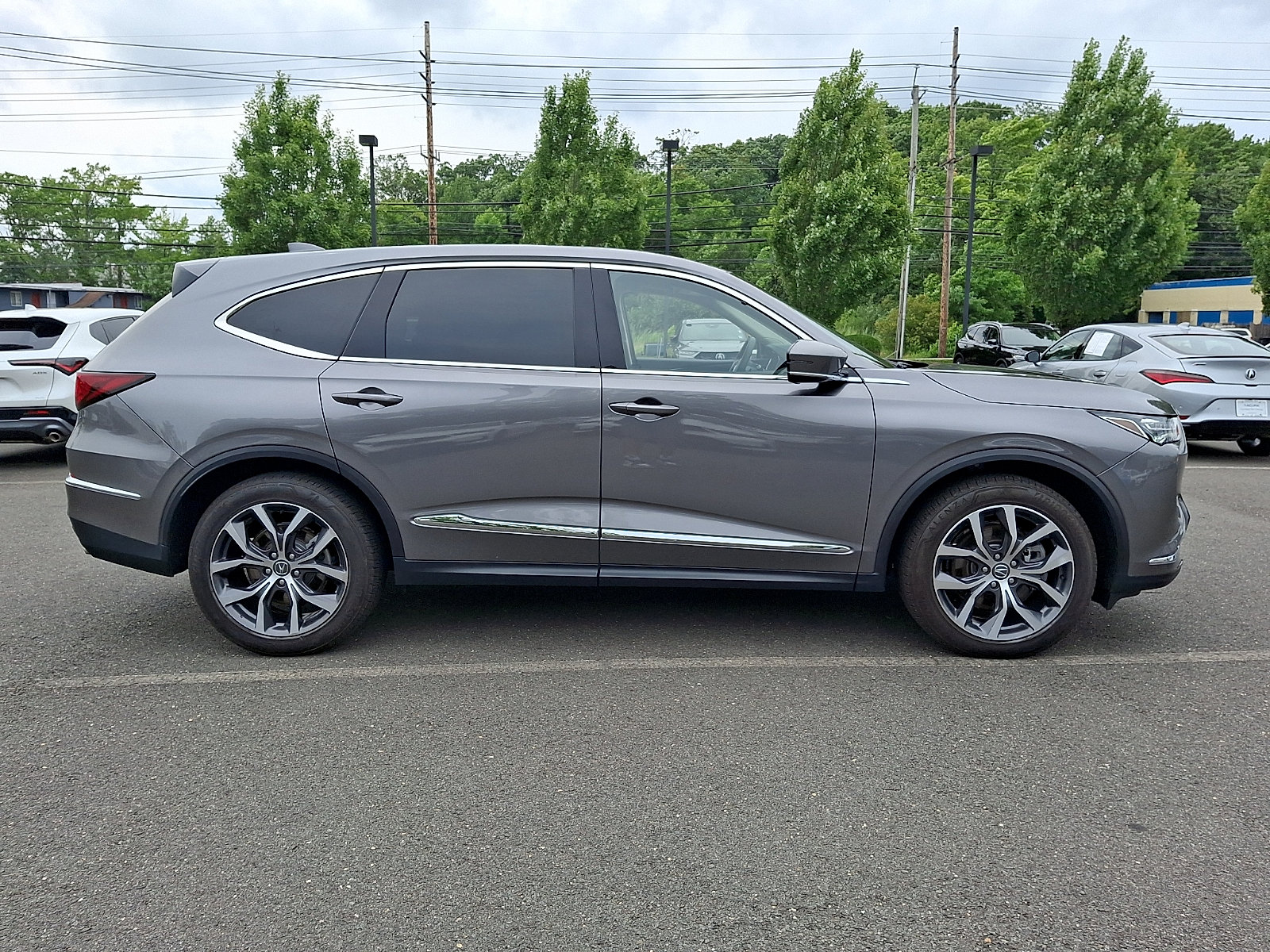 Certified 2024 Acura MDX SH-AWD w/ Technology Package image 7