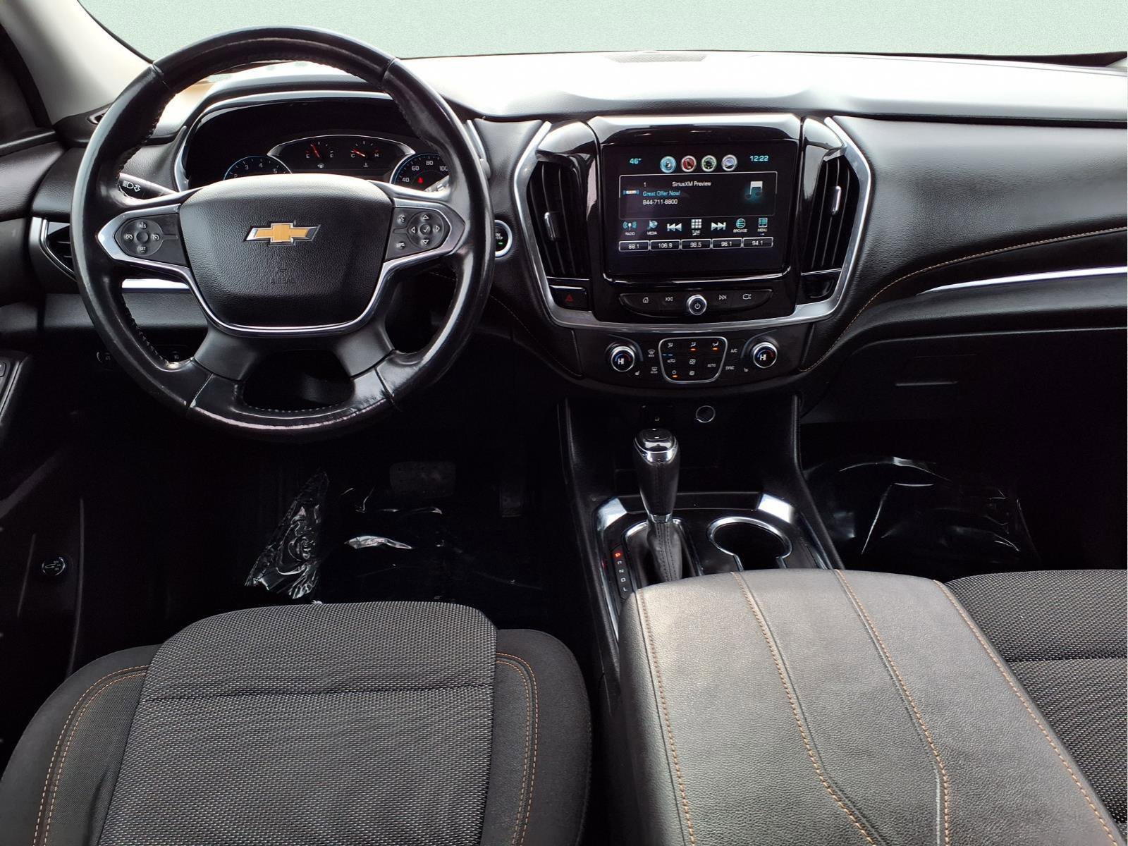 Used 2018 Chevrolet Traverse LT image 16