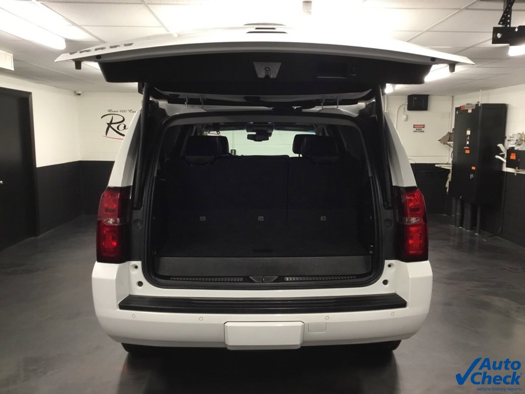 Used 2018 Chevrolet Tahoe LT w/ LT Signature Package image 12