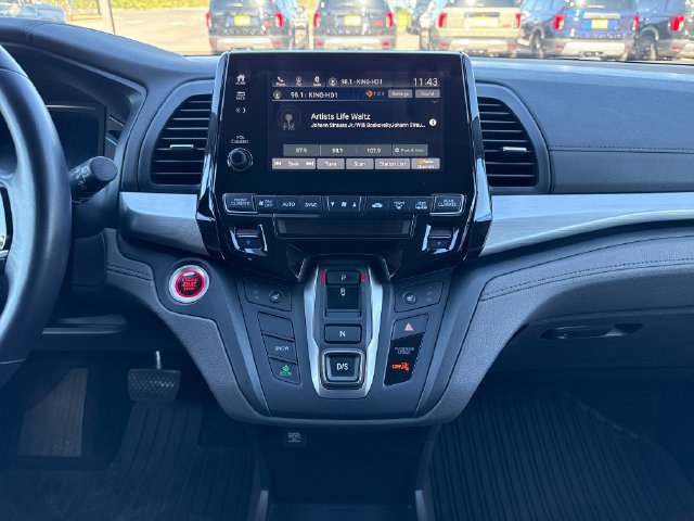 Used 2018 Honda Odyssey EX-L image 25