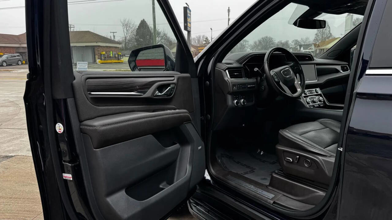 Used 2021 GMC Yukon Denali AWD/4WD image 11