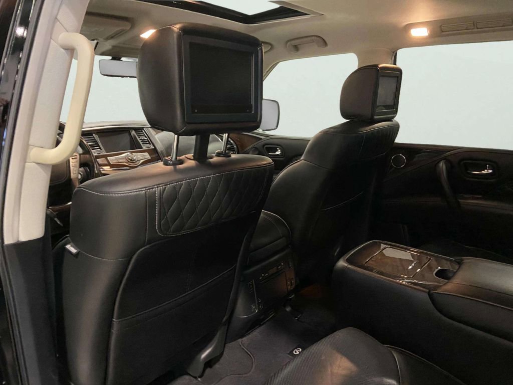 Used 2018 INFINITI QX80 4WD w/ Deluxe Technology Package image 22