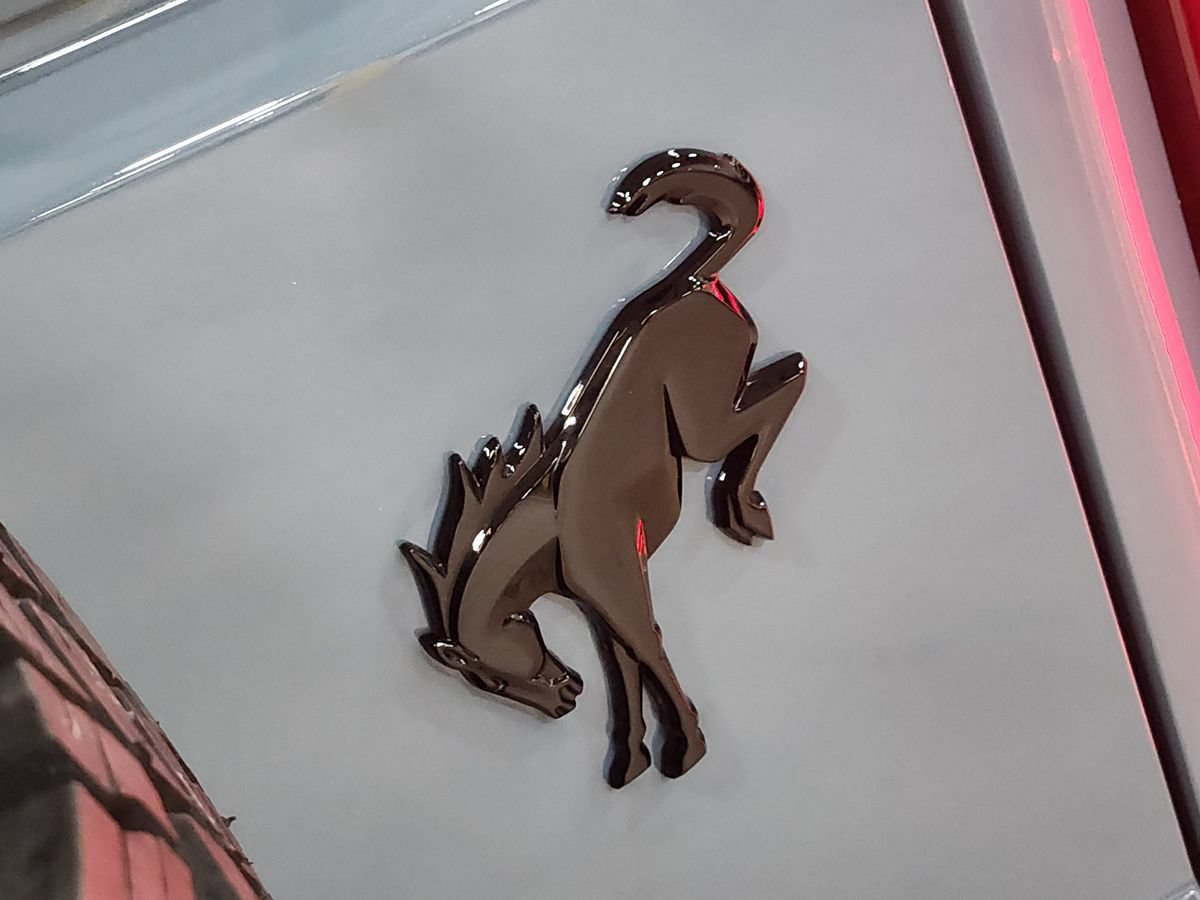 Used 2021 Ford Bronco First Edition AWD/4WD image 31