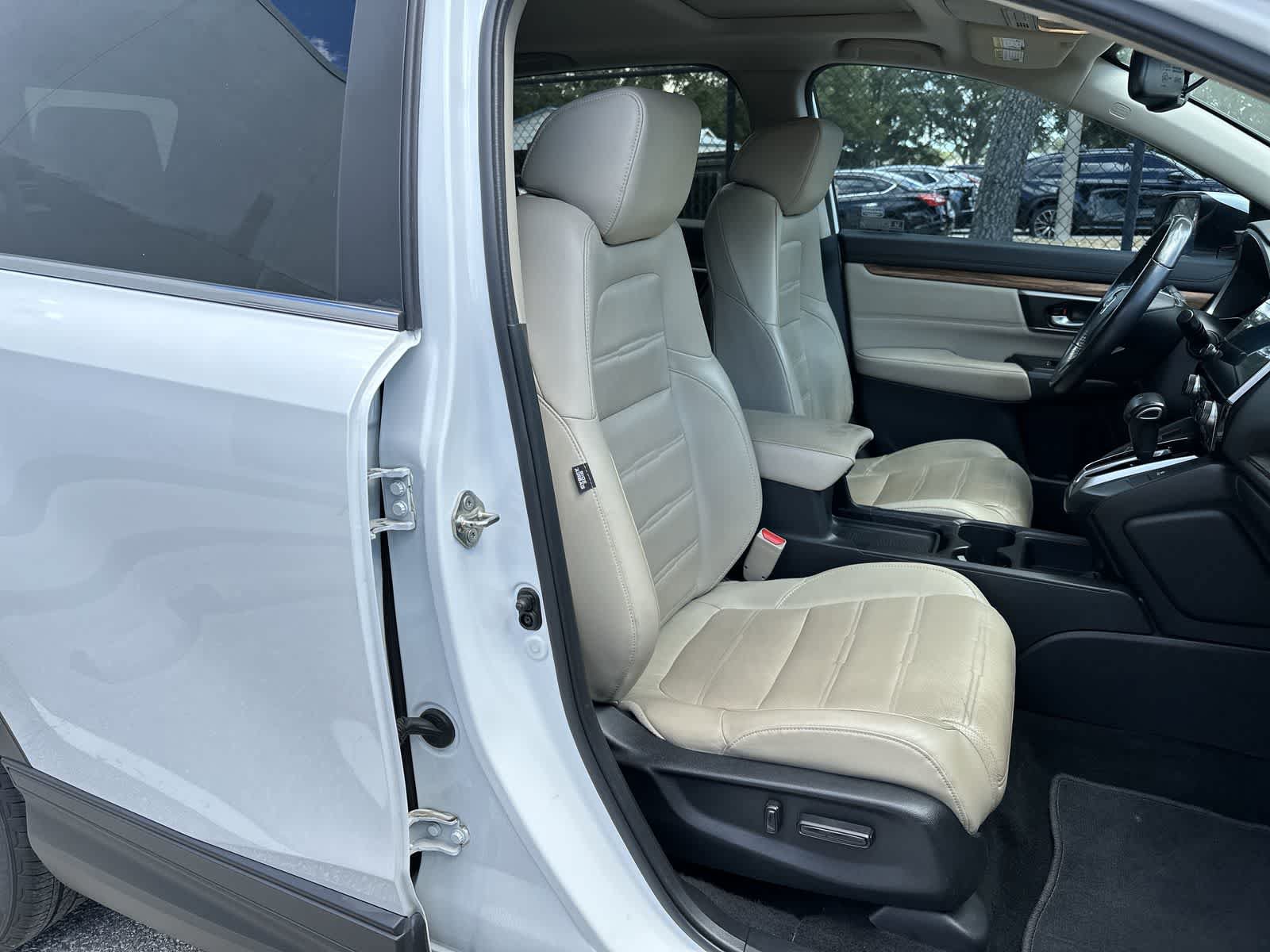 Used 2019 Honda CR-V EX-L image 9