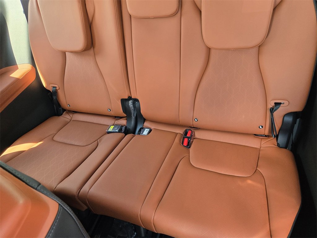 New 2026 Kia Carnival EX image 22