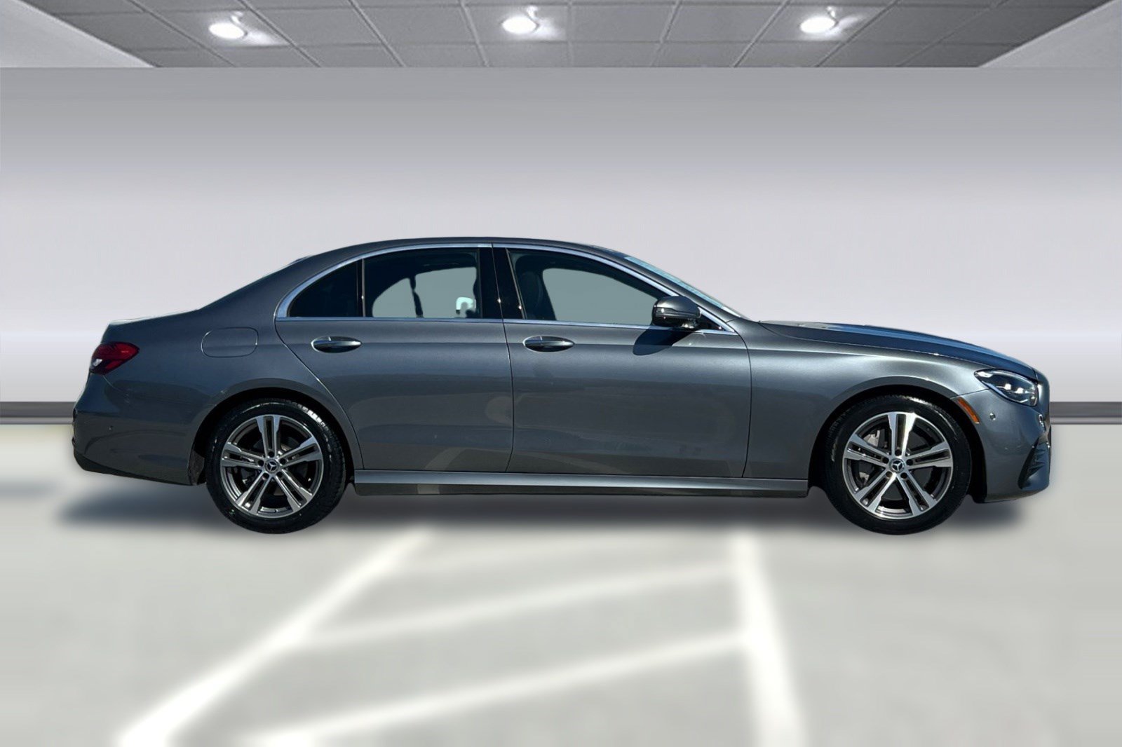 Used 2021 Mercedes-Benz E 350 Sedan image 7