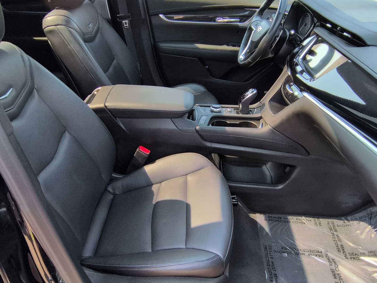 Used 2024 Cadillac XT6 Sport w/ Technology Package AWD/4WD image 24