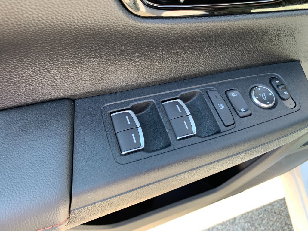 Used 2025 Honda CR-V Sport Touring image 13