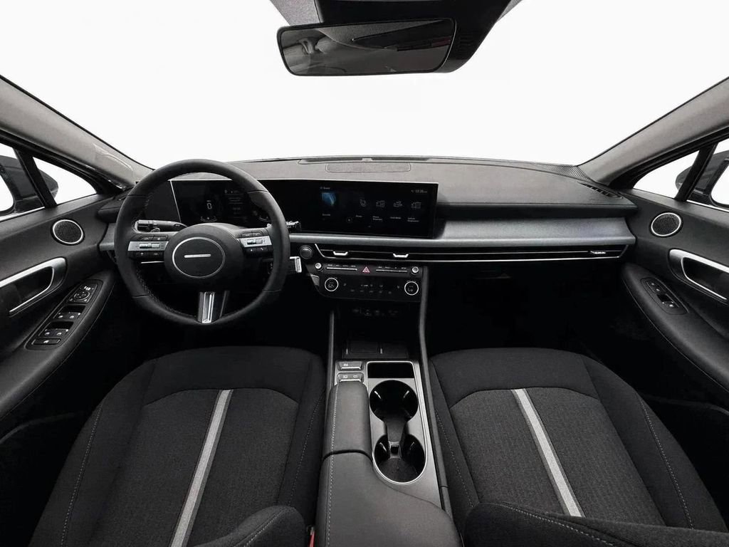 New 2026 Hyundai Sonata SEL FWD image 13