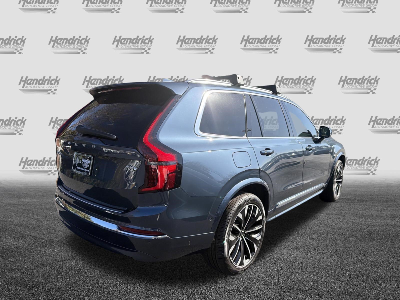 Used 2026 Volvo XC90 T8 Plus w/ Protection Package Premier AWD/4WD image 9