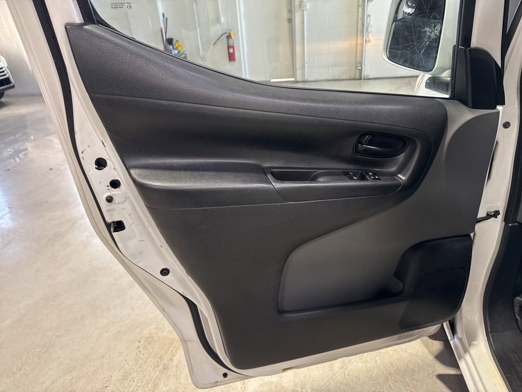 Used 2018 Nissan NV200 SV w/ Navigation Package image 23