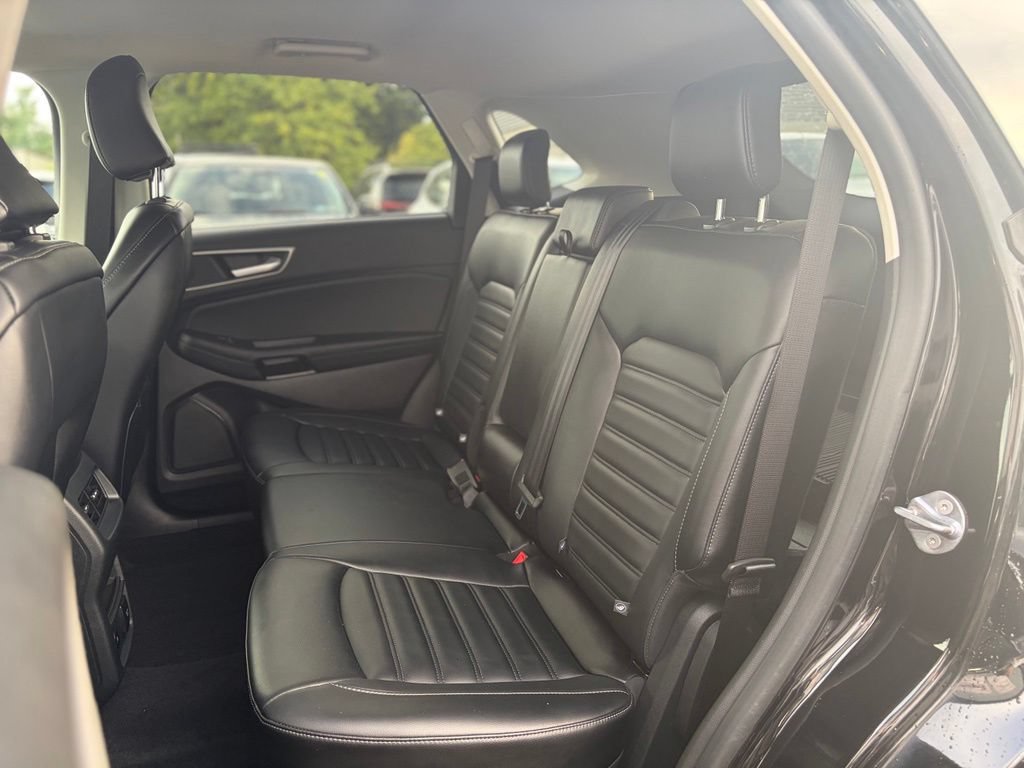 Used 2024 Ford Edge SEL w/ Convenience Package AWD/4WD image 12