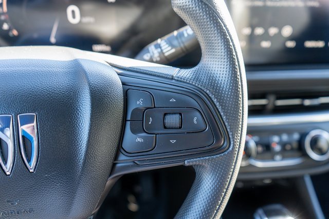 Used 2024 Buick Envista Preferred image 24