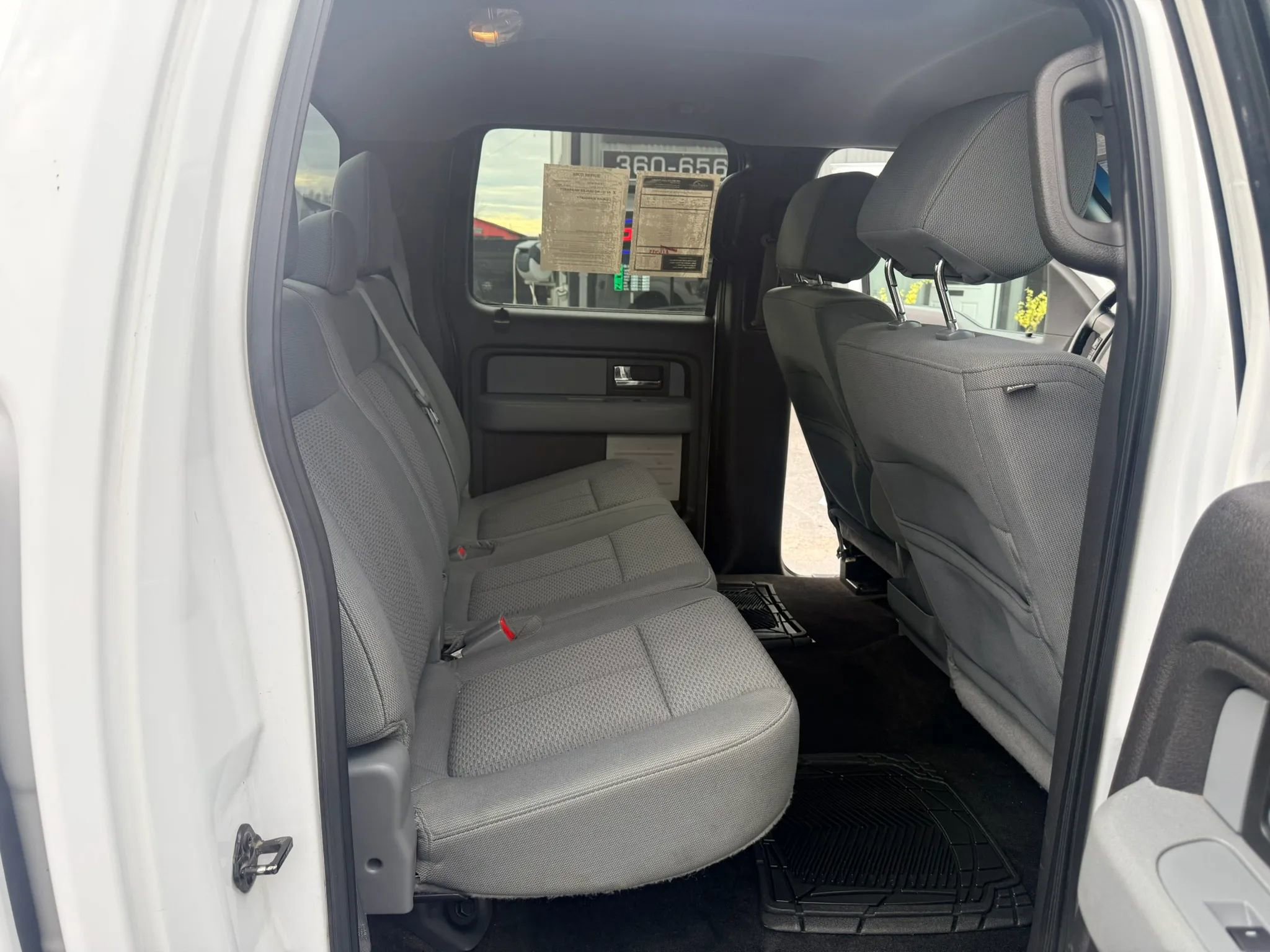 Used 2014 Ford F150 XLT w/ Equipment Group 301A Mid AWD/4WD image 18