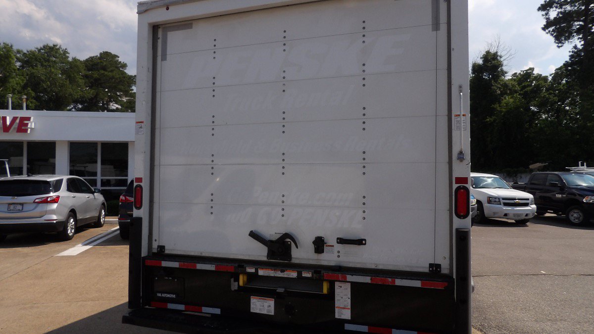 Used 2022 GMC Savana 3500 Extended w/ Power Convenience Package RWD image 6
