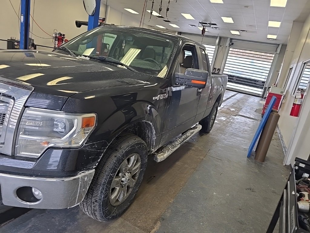 Used 2014 Ford F150 XLT w/ Equipment Group 302A Luxury image 2
