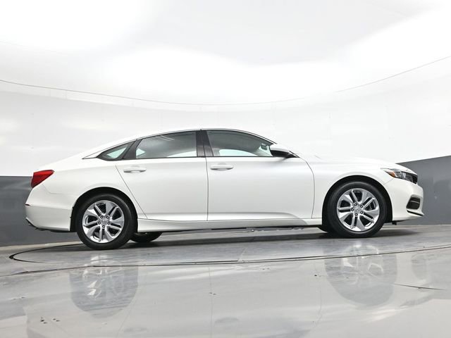 Used 2018 Honda Accord LX image 31