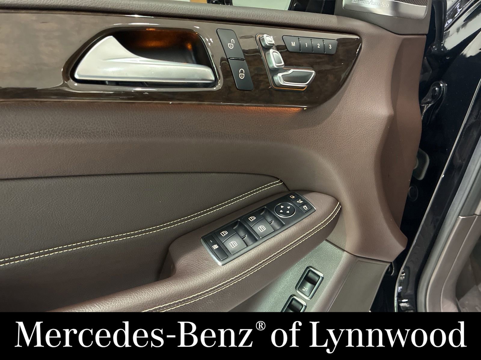 Used 2019 Mercedes-Benz GLS 450 4MATIC image 8