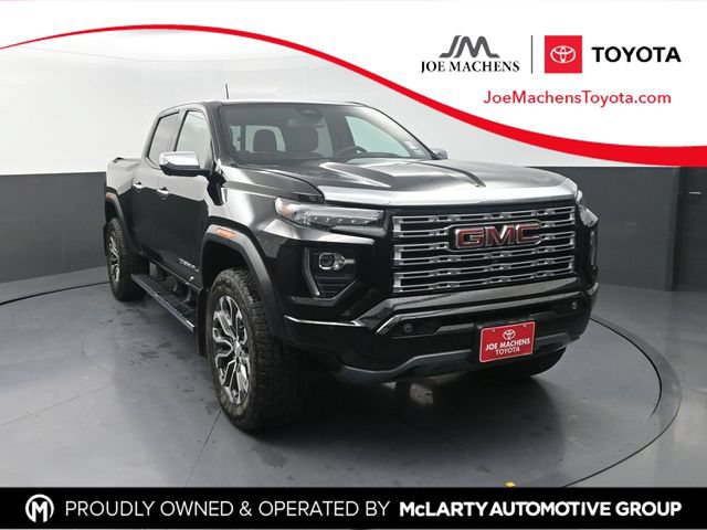 Used 2023 GMC Canyon Denali AWD/4WD image 1
