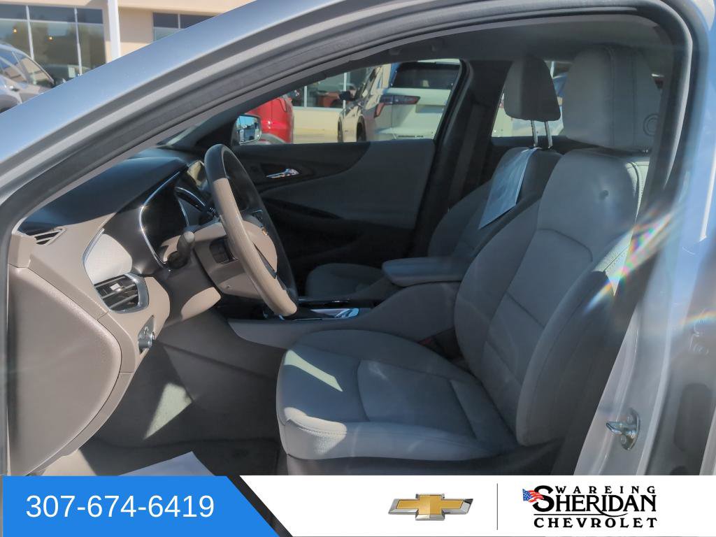 Used 2020 Chevrolet Malibu LT image 25