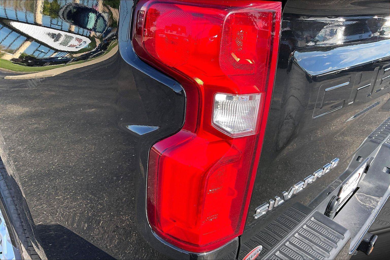 Used 2026 Chevrolet Silverado 1500 RST AWD/4WD image 29