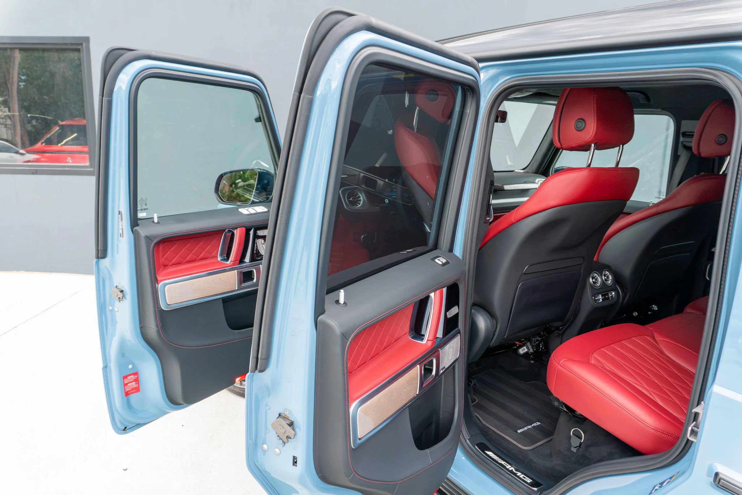 Used 2025 Mercedes-Benz G 63 AMG 4MATIC image 74