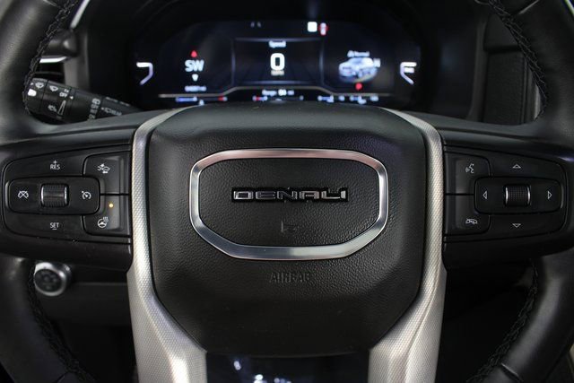 Used 2023 GMC Yukon Denali image 15