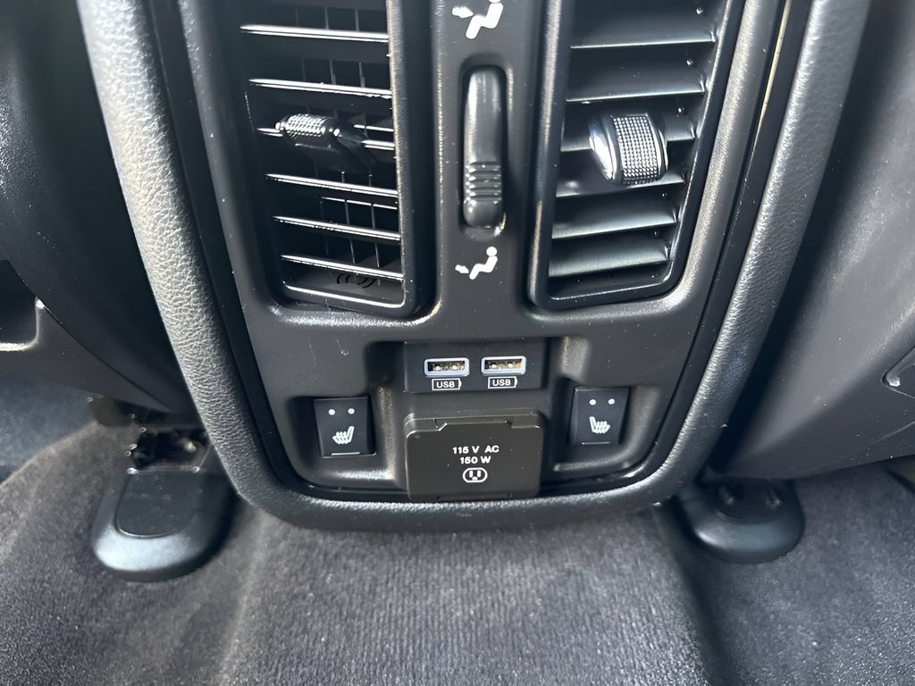 Used 2022 Dodge Durango GT RWD image 7