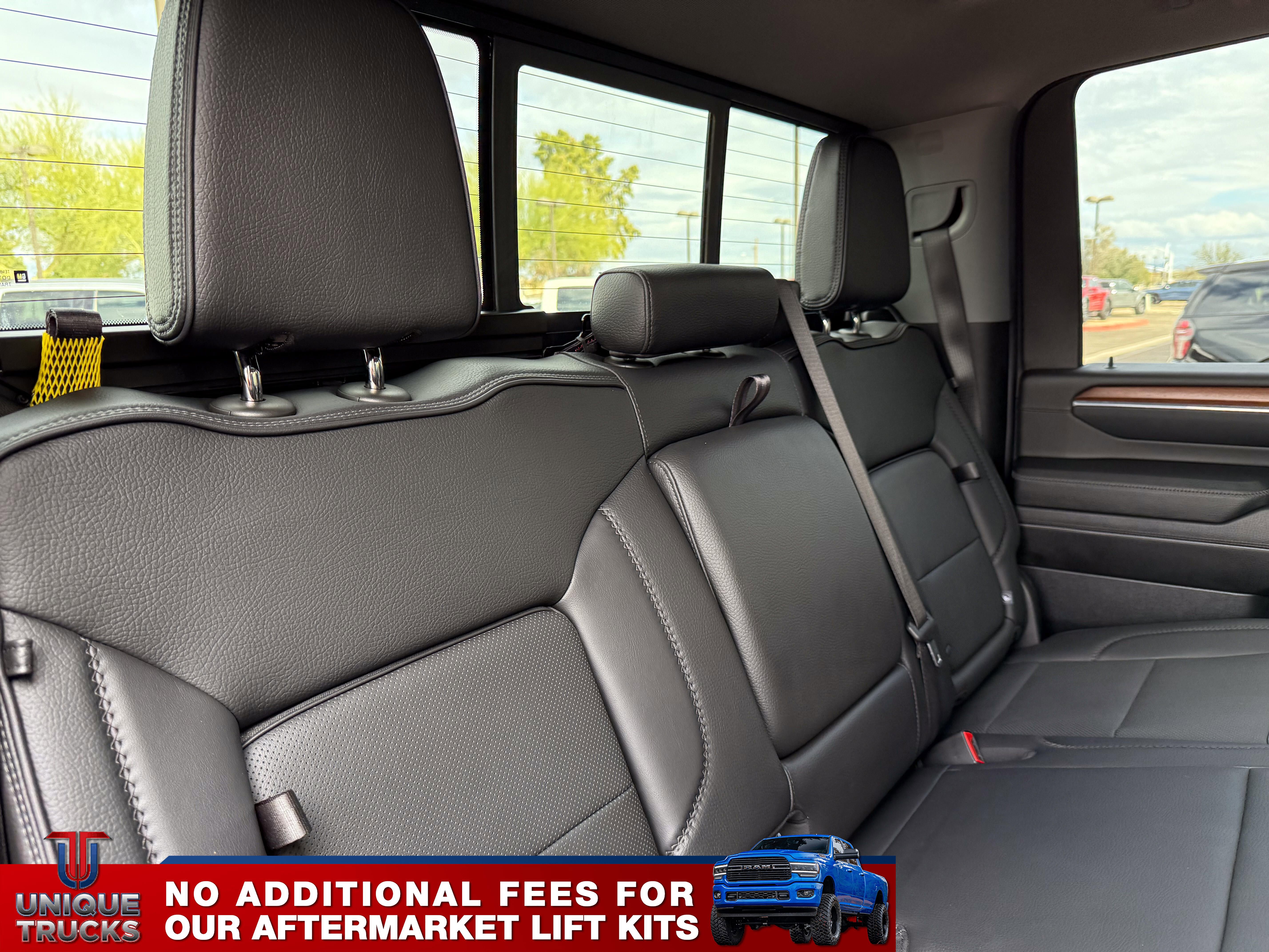 Used 2024 GMC Sierra 2500 Denali w/ Technology Package image 28