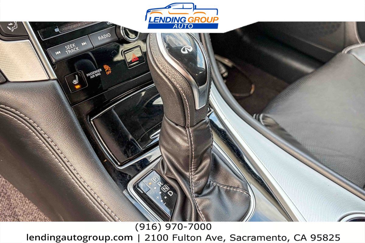 Used 2022 INFINITI Q50 Luxe w/ Cargo Package AWD/4WD image 17