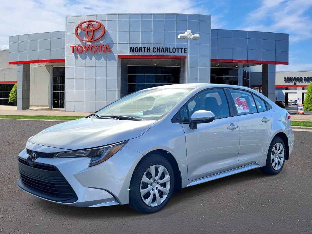 New 2027 Toyota Corolla LE FWD image 4