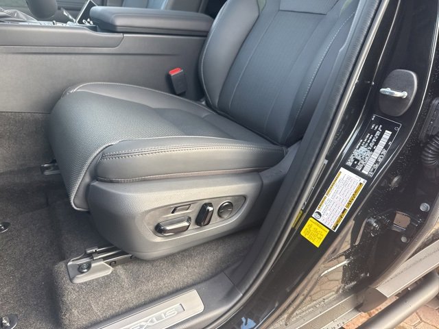 New 2025 Lexus GX 550 image 23